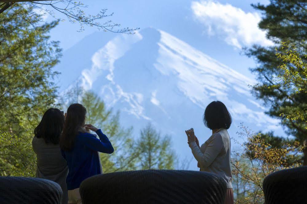 Fujisan Onsen Bessho Sasa Hotel Fujiyoshida Bagian luar foto