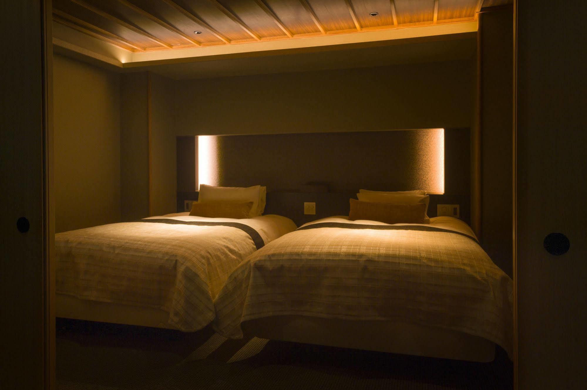 Fujisan Onsen Bessho Sasa Hotel Fujiyoshida Bagian luar foto